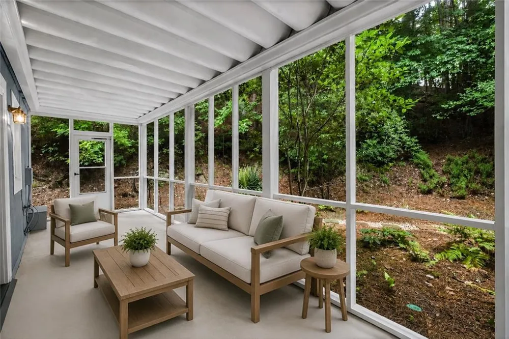 9005 Niblick Drive Alpharetta, GA 30022