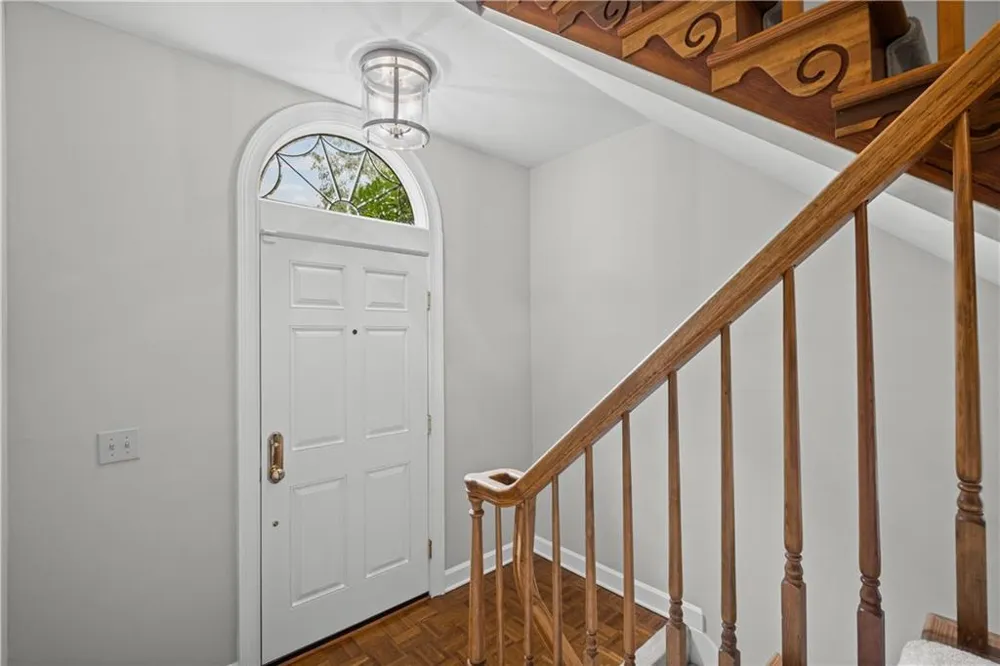 9005 Niblick Drive Alpharetta, GA 30022