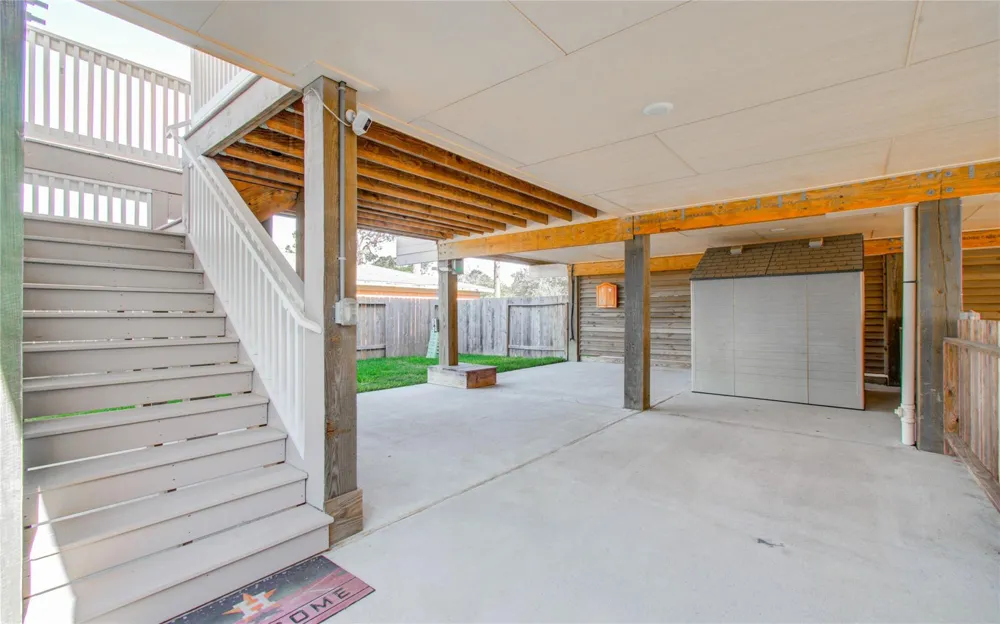 1705 Bayway Drive Seabrook, TX 77586