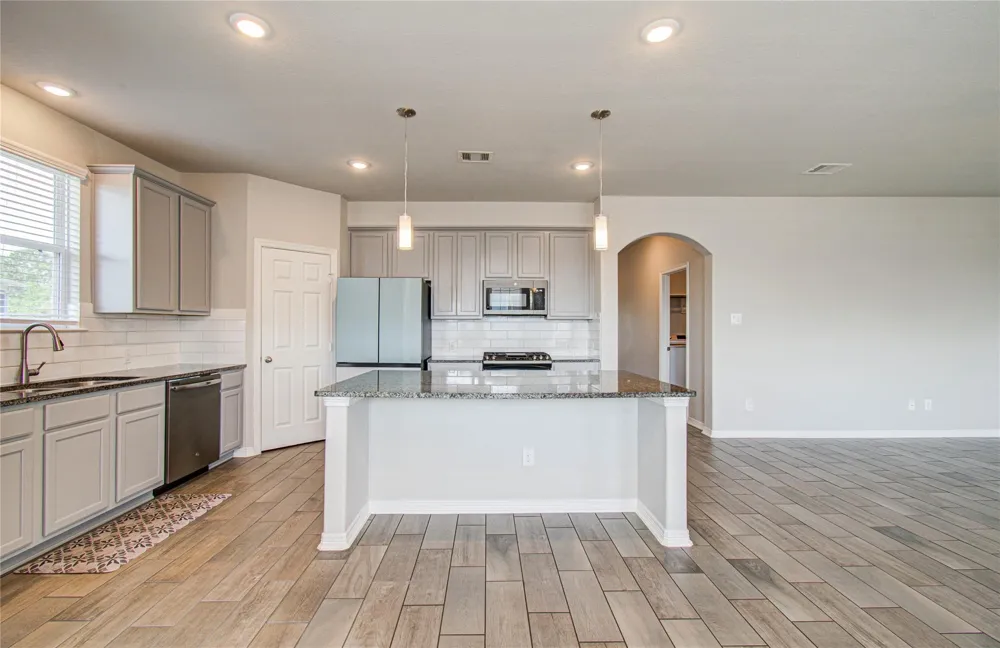 1705 Bayway Drive Seabrook, TX 77586