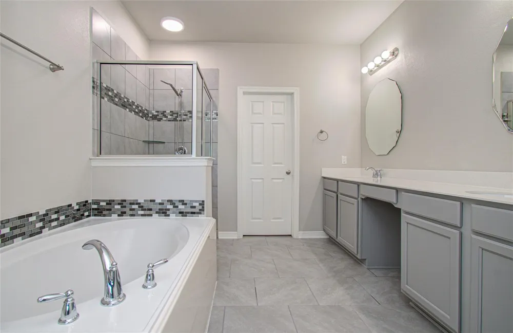 1705 Bayway Drive Seabrook, TX 77586