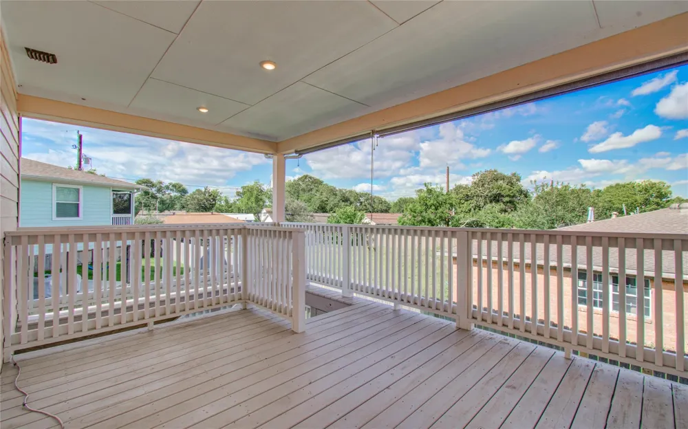 1705 Bayway Drive Seabrook, TX 77586