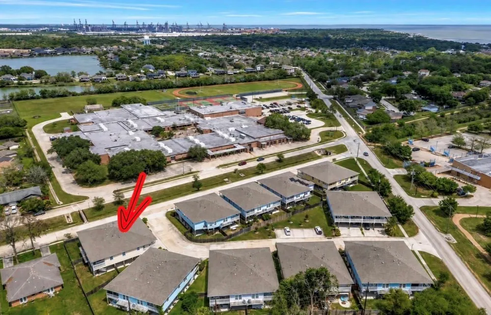 1705 Bayway Drive Seabrook, TX 77586