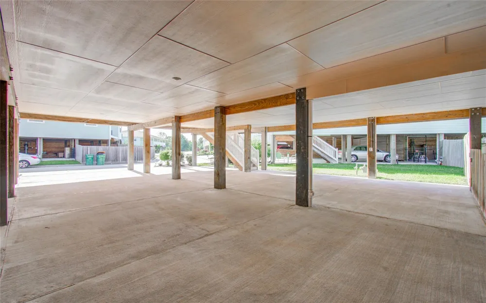 1705 Bayway Drive Seabrook, TX 77586