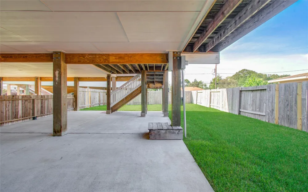 1705 Bayway Drive Seabrook, TX 77586
