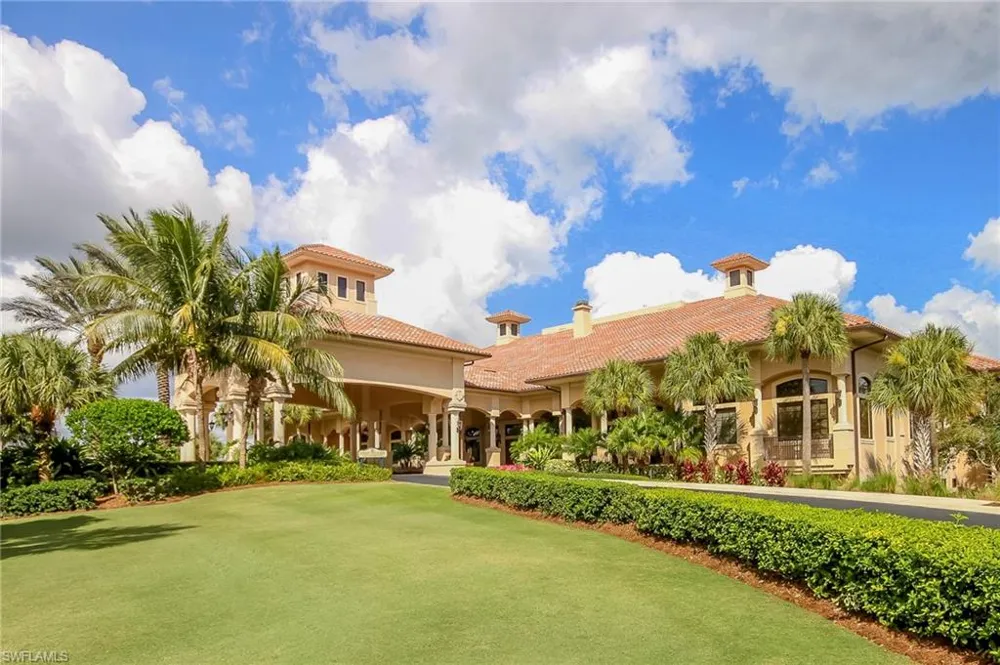 12574 Grandezza Circle Estero, FL 33928