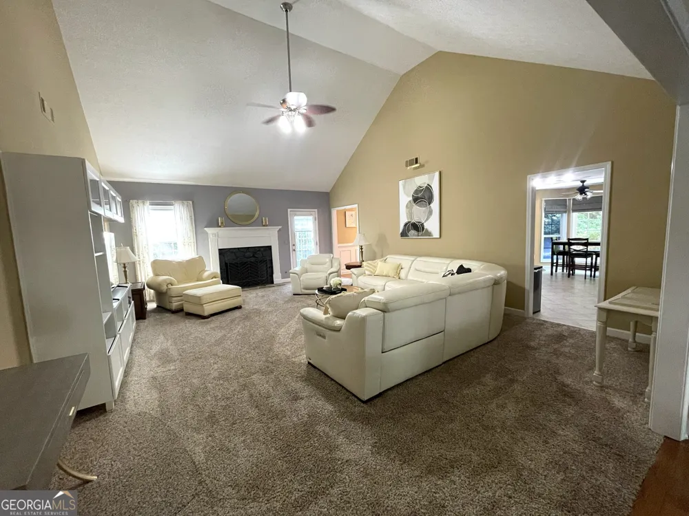 7115 Fletcher DR Winston, GA 30187