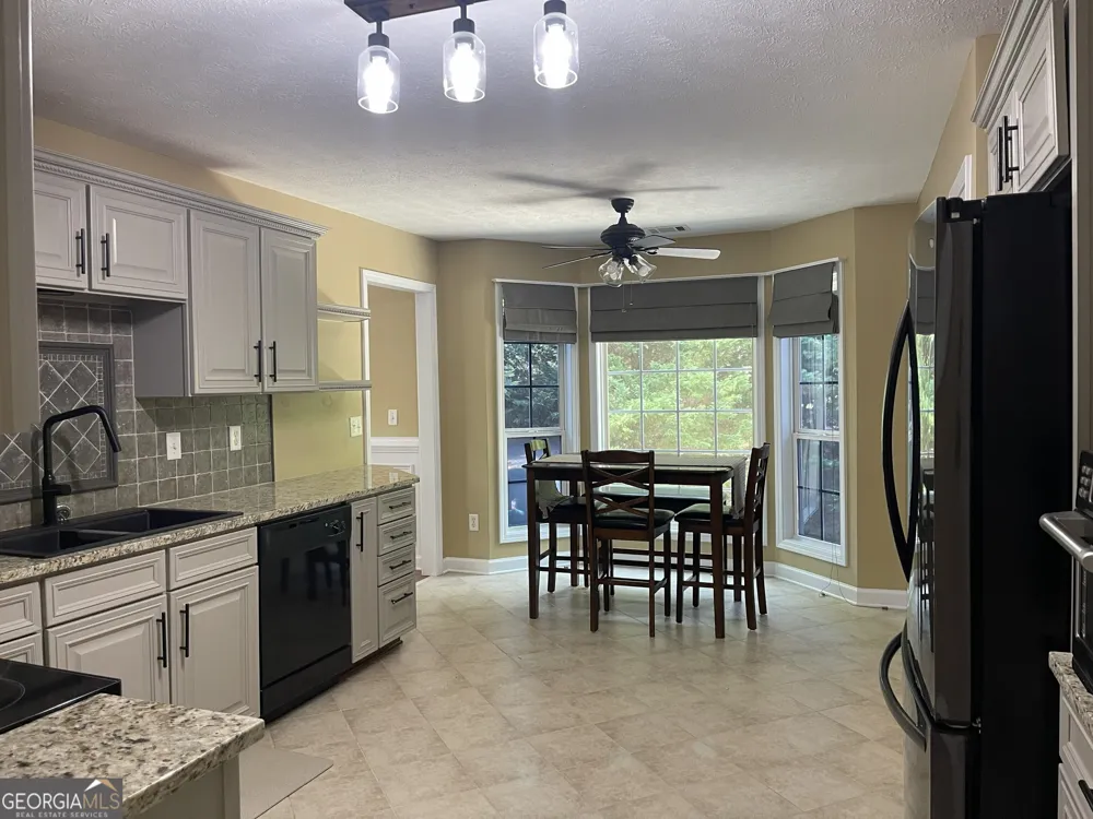 7115 Fletcher DR Winston, GA 30187
