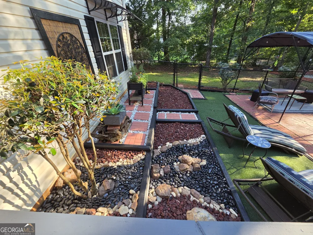 7115 Fletcher DR Winston, GA 30187