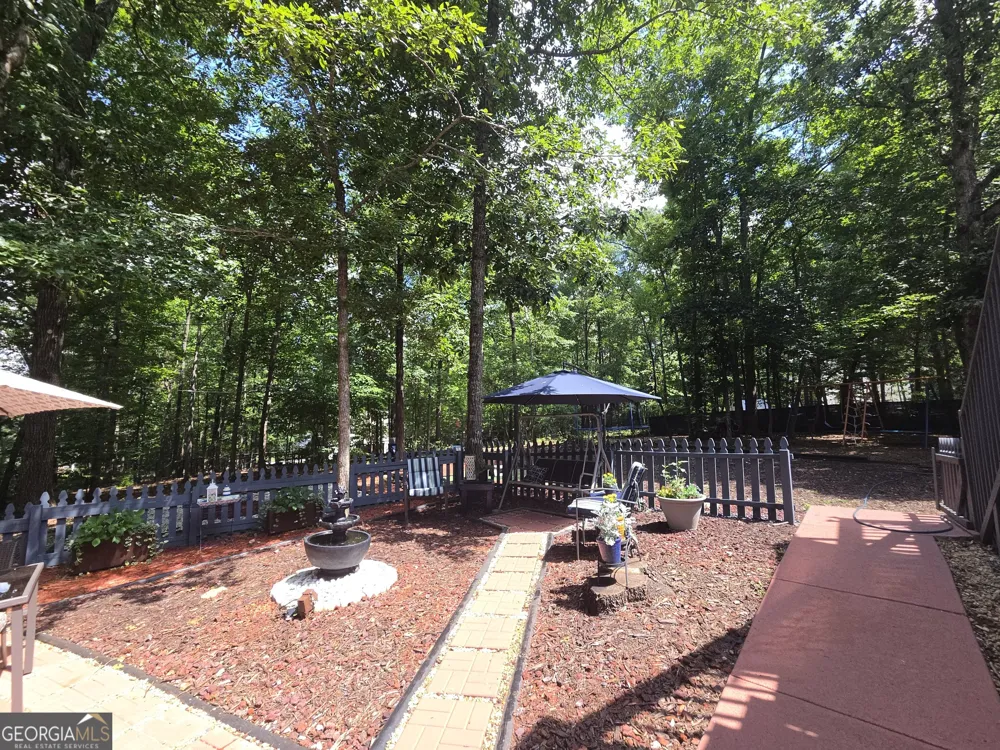 7115 Fletcher DR Winston, GA 30187