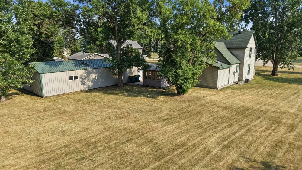 295 9th Avenue Walcott, ND 58077
