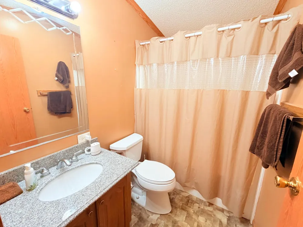 2204 Mockingbird Place NW Stewartville, MN 55976
