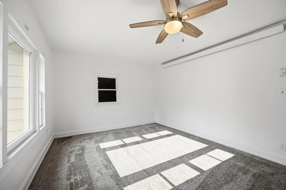 206 1st Avenue NE Hankinson, ND 58041