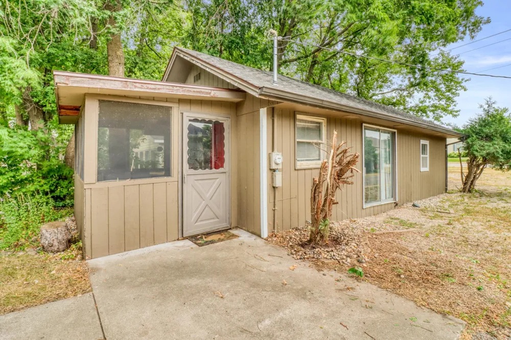 672 S Shore Drive Detroit Lakes, MN 56501