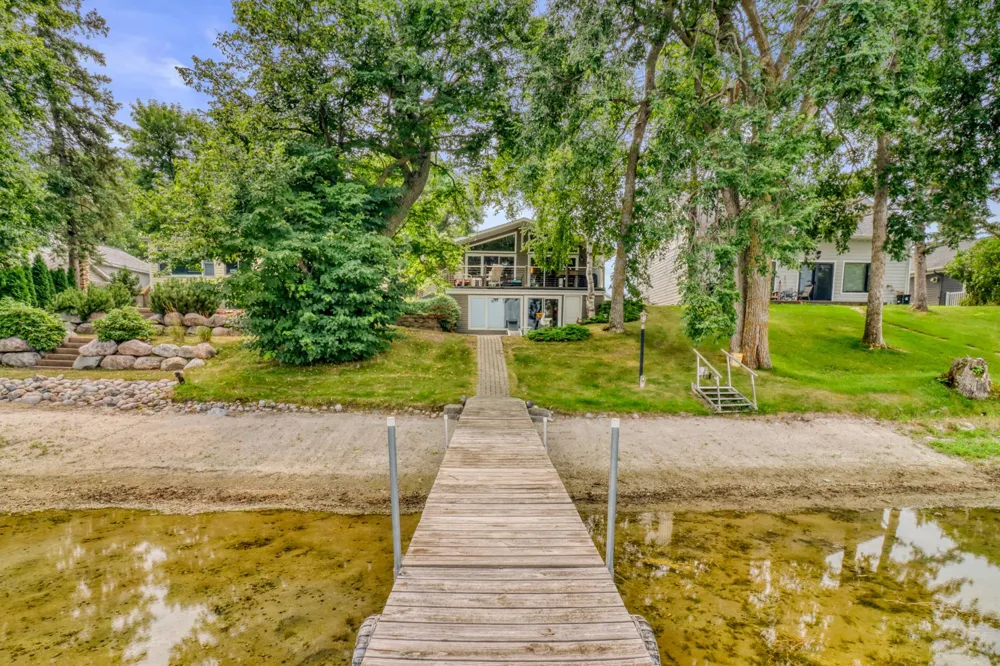 672 S Shore Drive Detroit Lakes, MN 56501