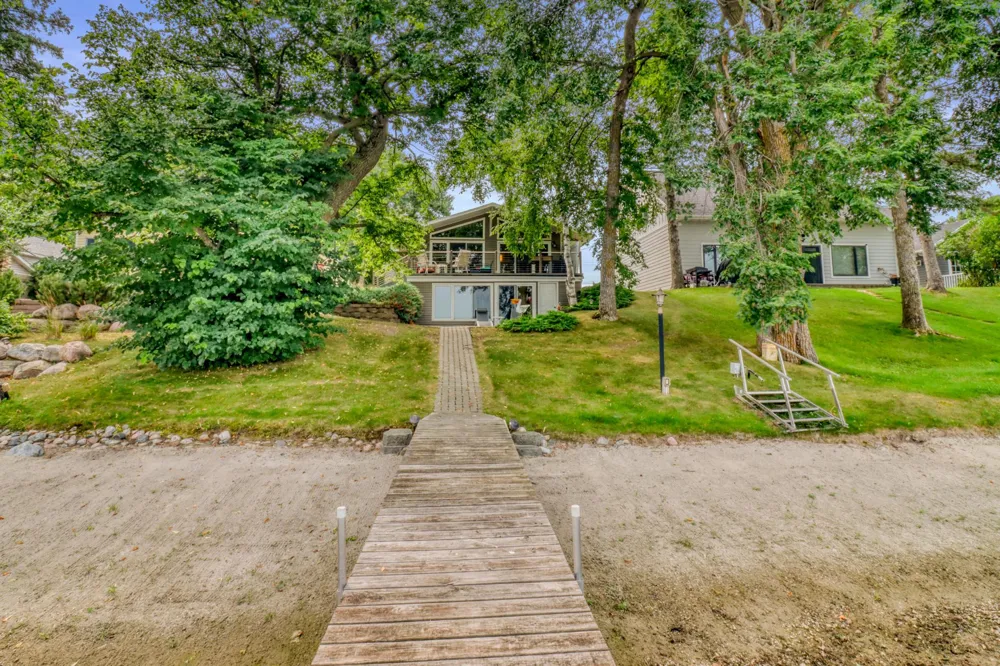 672 S Shore Drive Detroit Lakes, MN 56501