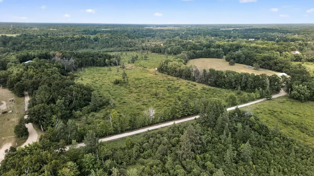 9800 253rd Avenue NE Stacy, MN 55079