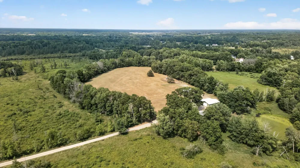 9800 253rd Avenue NE Stacy, MN 55079