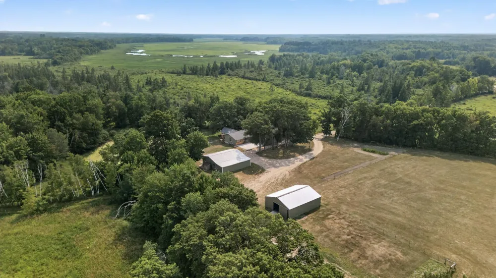 9800 253rd Avenue NE Stacy, MN 55079