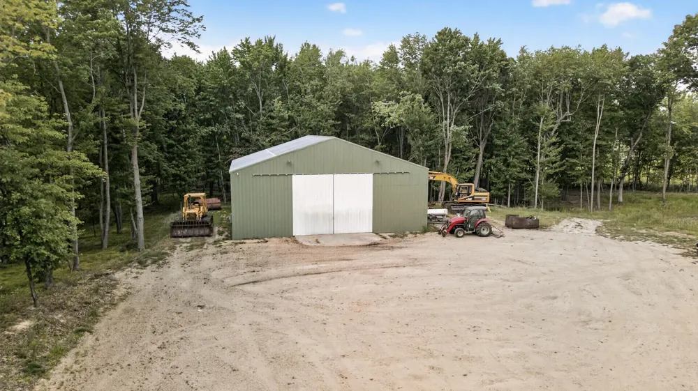9800 253rd Avenue NE Stacy, MN 55079
