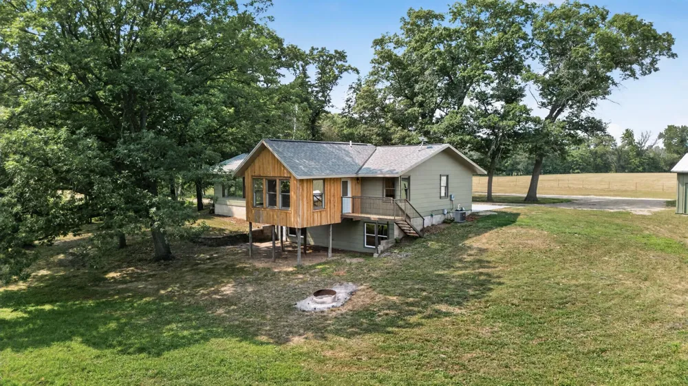 9800 253rd Avenue NE Stacy, MN 55079
