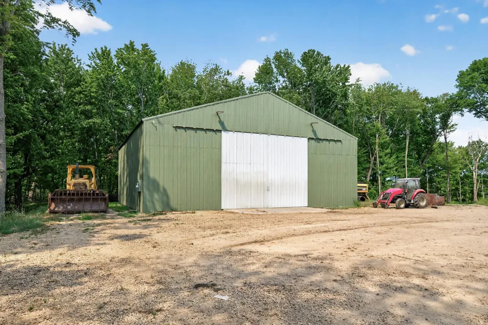 9800 253rd Avenue NE Stacy, MN 55079