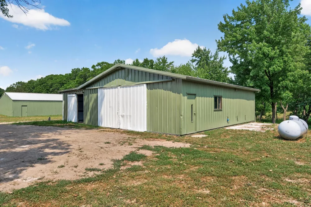 9800 253rd Avenue NE Stacy, MN 55079