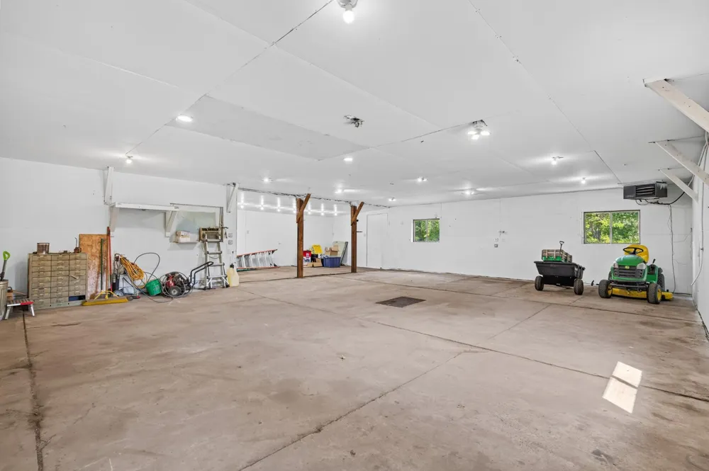 9800 253rd Avenue NE Stacy, MN 55079