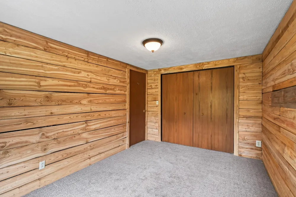 9800 253rd Avenue NE Stacy, MN 55079