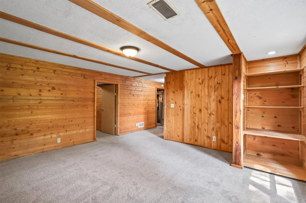 9800 253rd Avenue NE Stacy, MN 55079