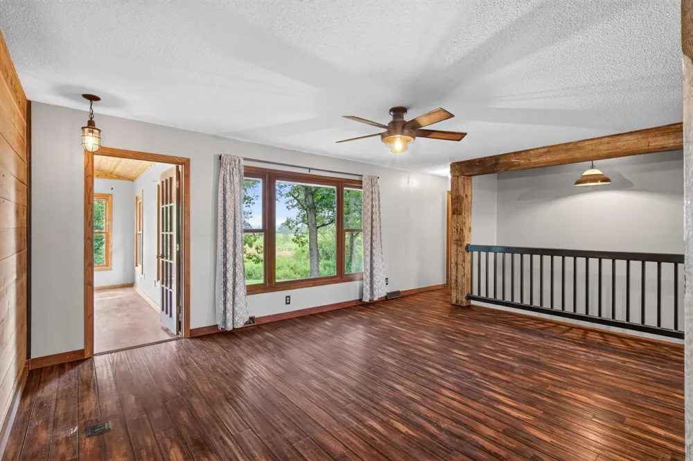 9800 253rd Avenue NE Stacy, MN 55079