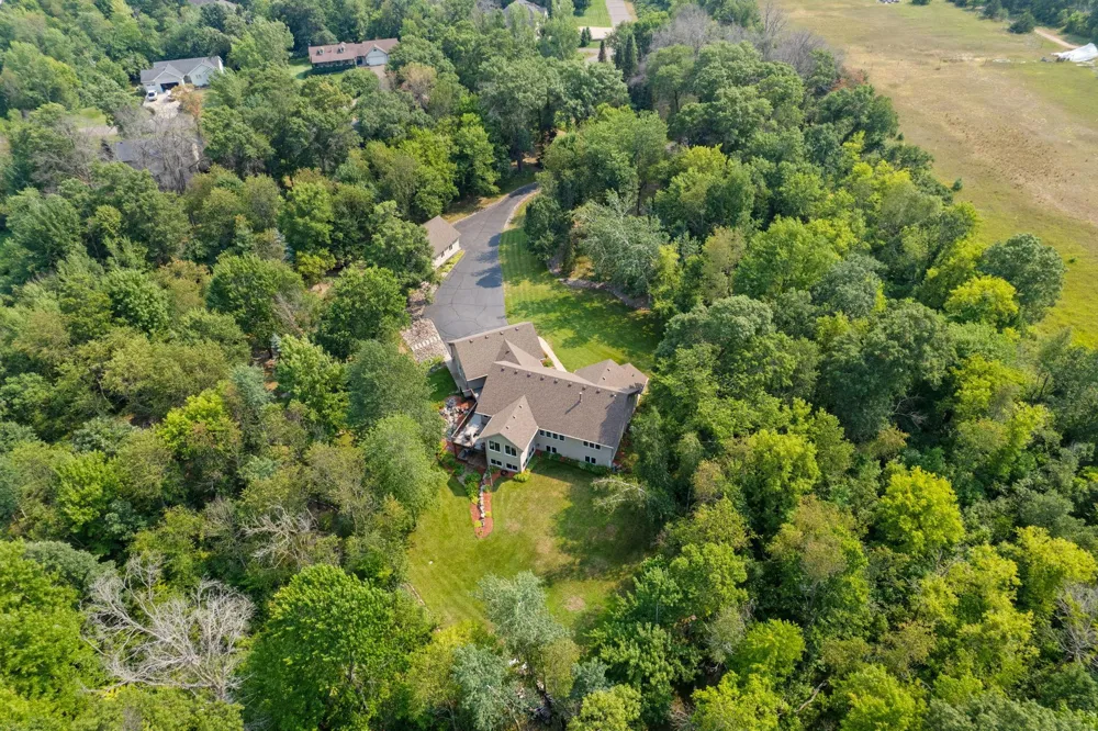 27166 Bayshore Circle NW Isanti, MN 55040