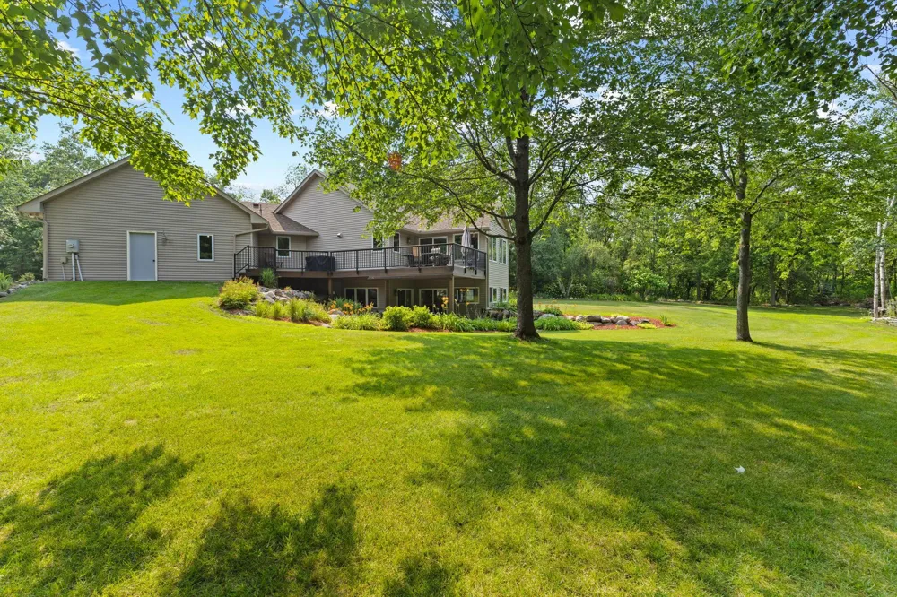 27166 Bayshore Circle NW Isanti, MN 55040
