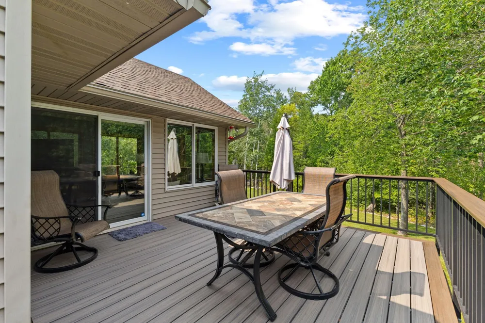 27166 Bayshore Circle NW Isanti, MN 55040