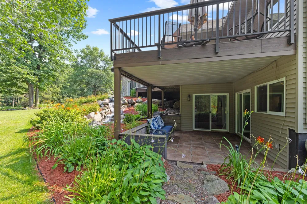 27166 Bayshore Circle NW Isanti, MN 55040
