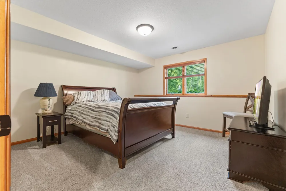 27166 Bayshore Circle NW Isanti, MN 55040