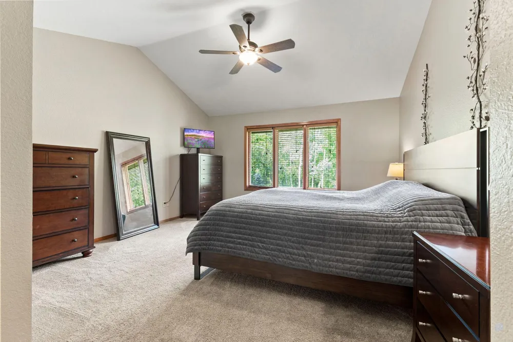 27166 Bayshore Circle NW Isanti, MN 55040