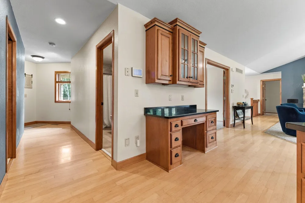 27166 Bayshore Circle NW Isanti, MN 55040