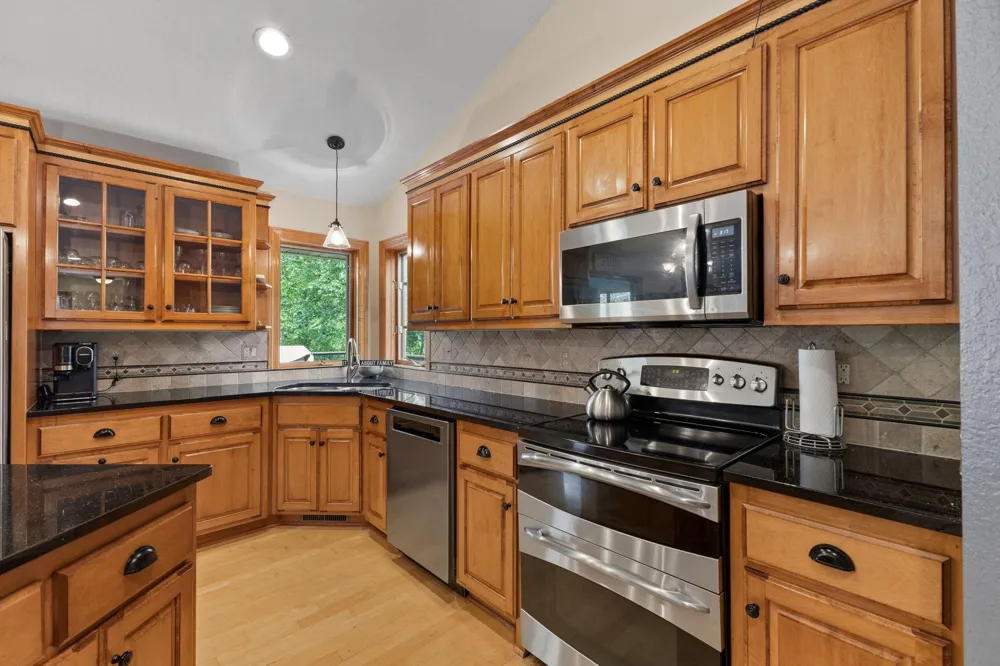 27166 Bayshore Circle NW Isanti, MN 55040