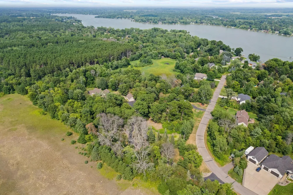 27166 Bayshore Circle NW Isanti, MN 55040
