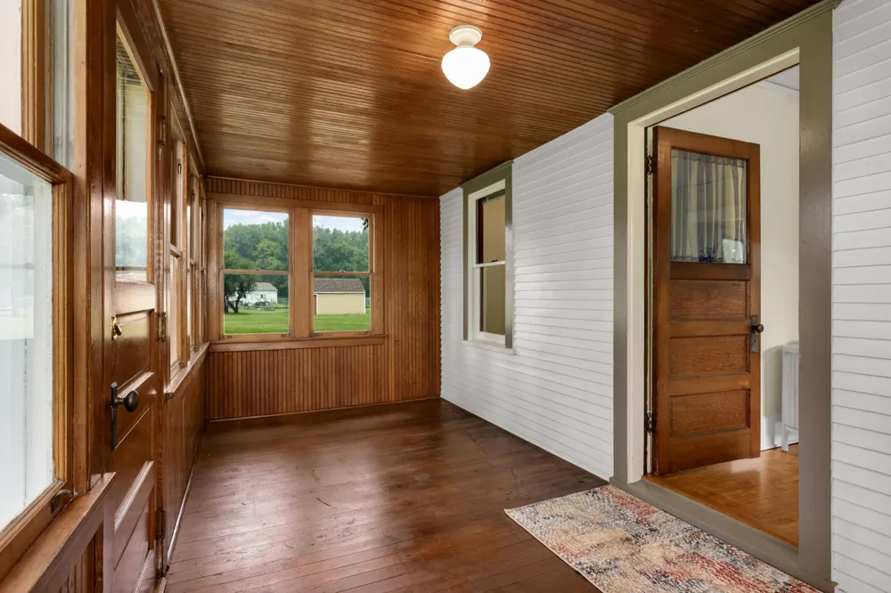 1240 McKnight Road Maplewood, MN 55119