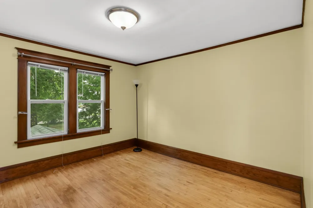 1240 McKnight Road Maplewood, MN 55119