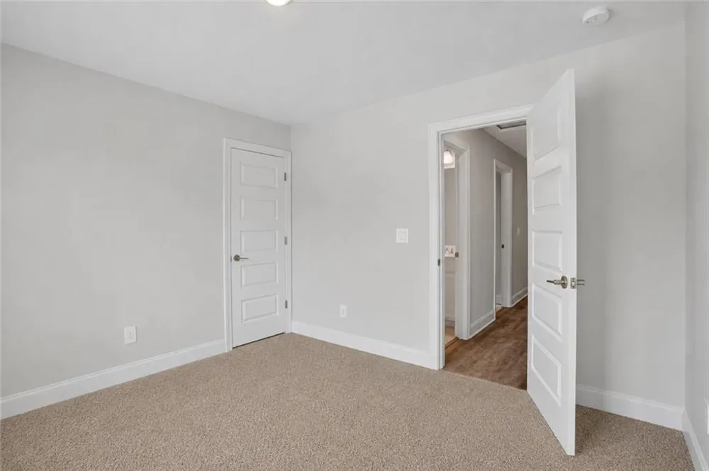 70 Sydney Court Mansfield, GA 30055