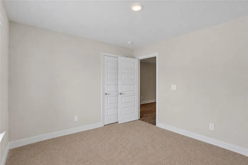 70 Sydney Court Mansfield, GA 30055