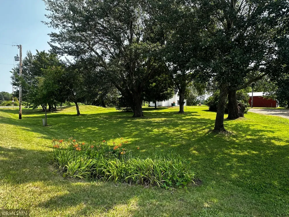12737 375th Street North Branch, MN 55056