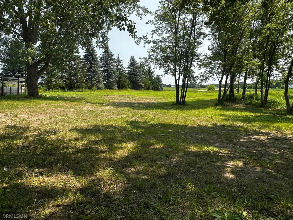 12737 375th Street North Branch, MN 55056