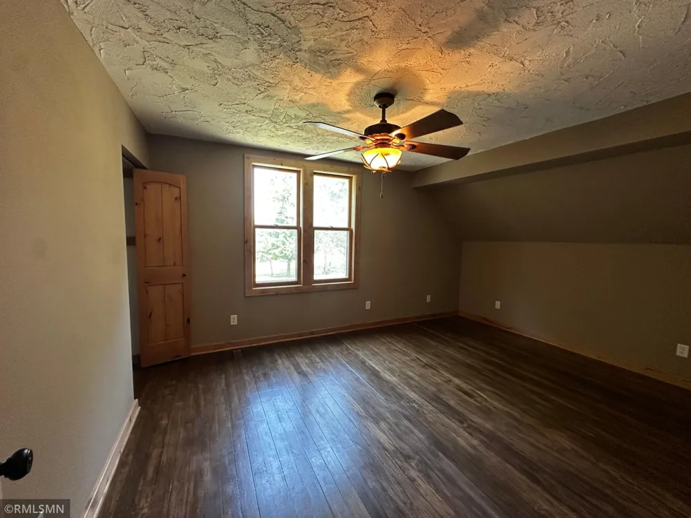 12737 375th Street North Branch, MN 55056