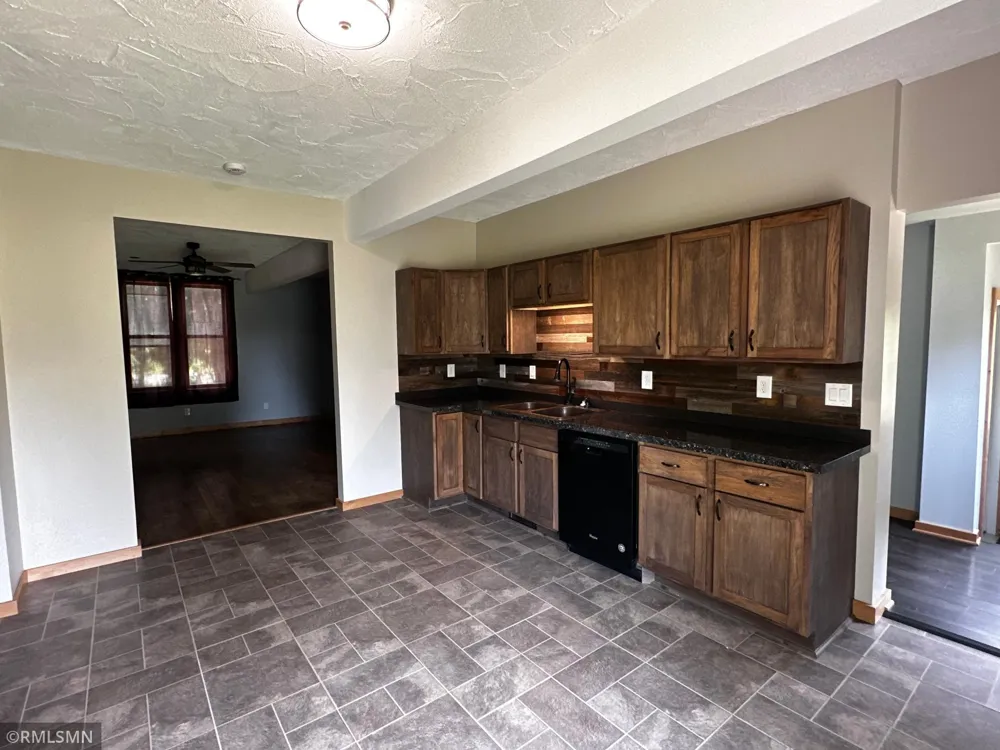 12737 375th Street North Branch, MN 55056
