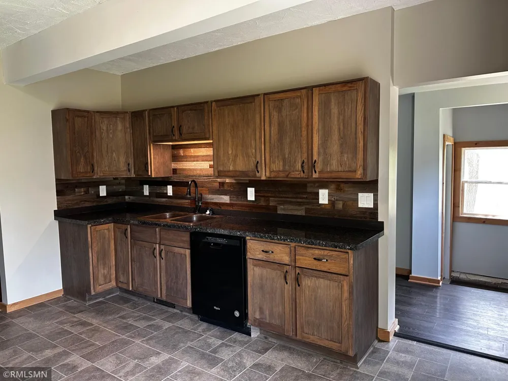 12737 375th Street North Branch, MN 55056
