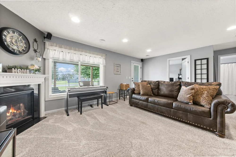 1624 Hackberry Court Carver, MN 55315